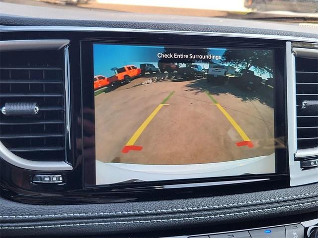 Photo of 2026 PW7 Chrysler Pacifica