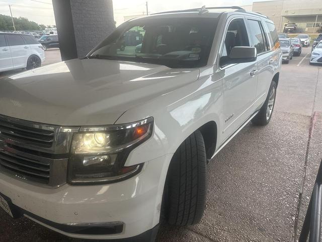 Photo of 2018 Summit White Chevrolet Tahoe