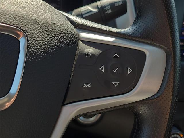 Photo of 2024 Summit White GMC Terrain