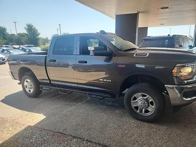 Photo of 2020 Granite Crystal Clearcoat Metallic RAM 2500