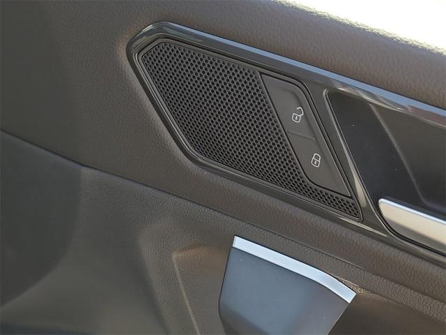 Photo of 2024 Platinum Gray Metallic Volkswagen Tiguan