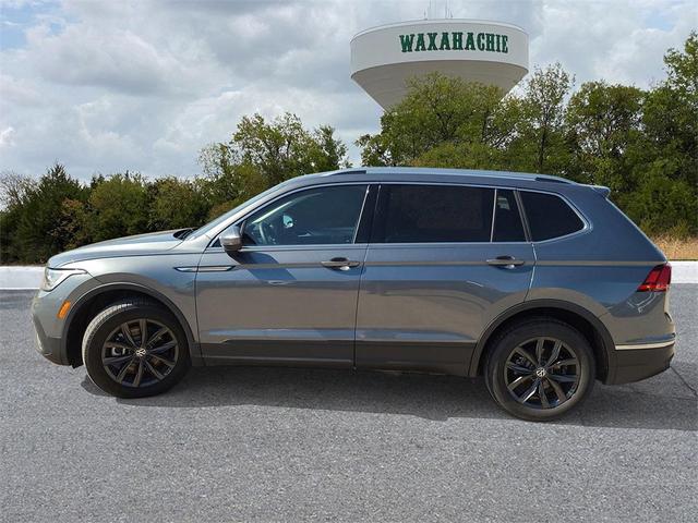 Photo of 2024 Platinum Gray Metallic Volkswagen Tiguan