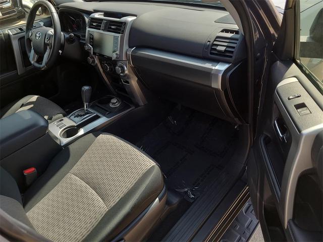 Photo of 2024 Gray Toyota 4Runner