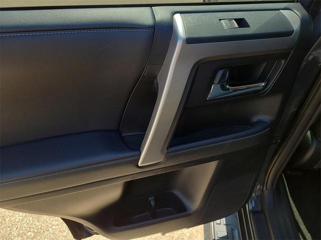 Photo of 2024 Gray Toyota 4Runner