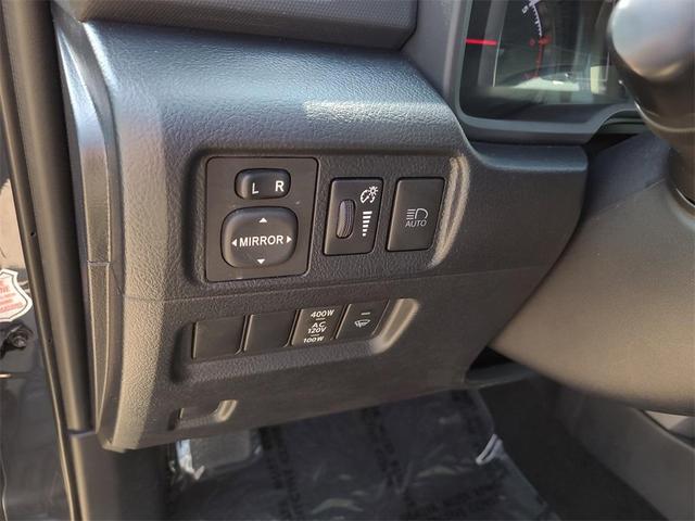 Photo of 2024 Gray Toyota 4Runner