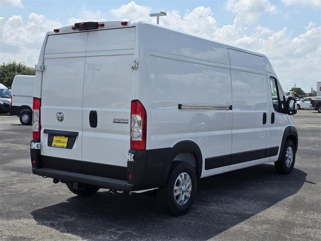 Photo of 2025 Bright White Clearcoat RAM ProMaster 2500