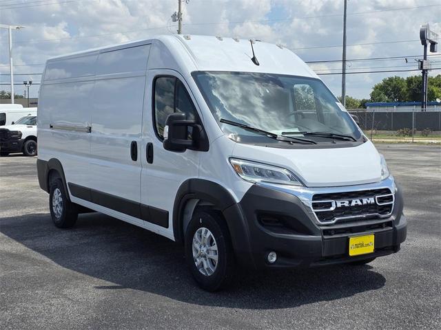 Photo of 2025 Bright White Clearcoat RAM ProMaster 2500