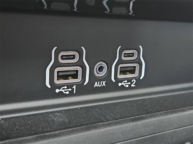 Photo of 2025 Diamond Black RAM 2500