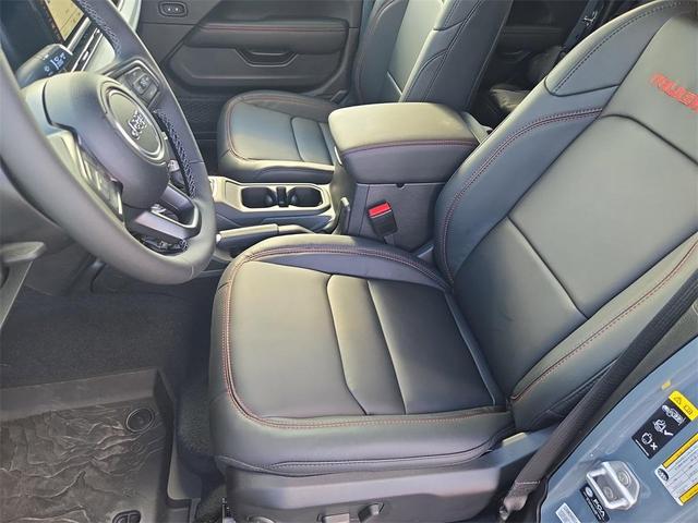 Photo of 2025 Anvil Clearcoat Jeep Gladiator