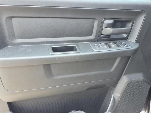 Photo of 2025 Granite Crystal Clearcoat Metallic RAM 2500