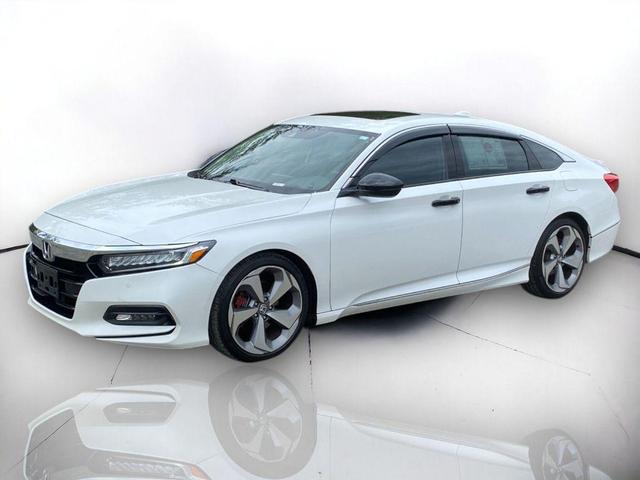 Photo of 2018 Platinum White Pearl Honda Accord