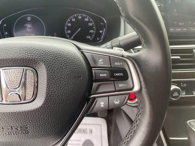 Photo of 2018 Platinum White Pearl Honda Accord