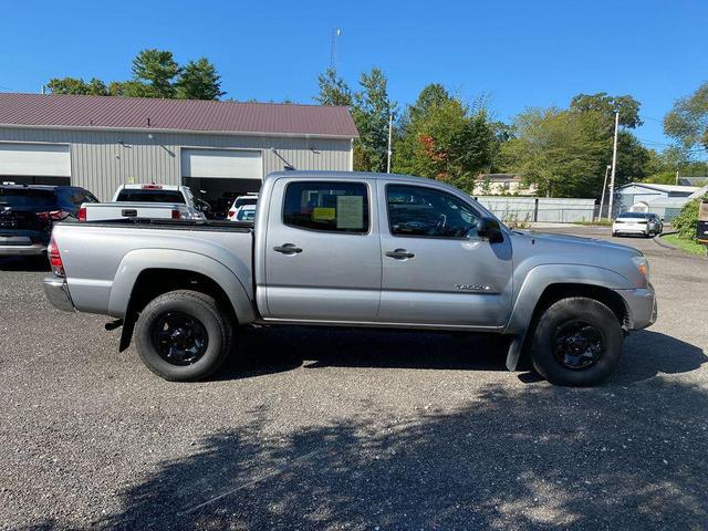 Photo of 2015 Silver Sky Metallic Toyota Tacoma