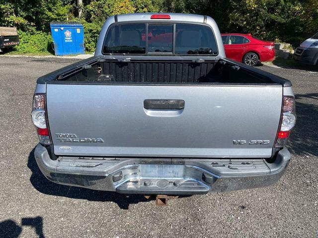 Photo of 2015 Silver Sky Metallic Toyota Tacoma