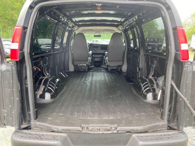 Photo of 2014 Onyx Black GMC Savana 2500
