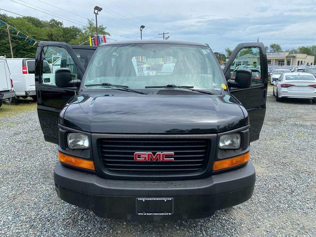 Photo of 2014 Onyx Black GMC Savana 2500