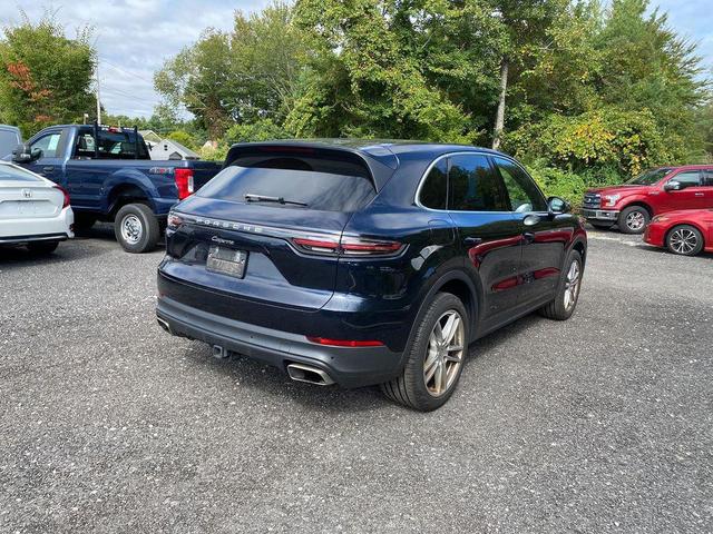 Photo of 2019 Moonlight Blue Metallic Porsche Cayenne