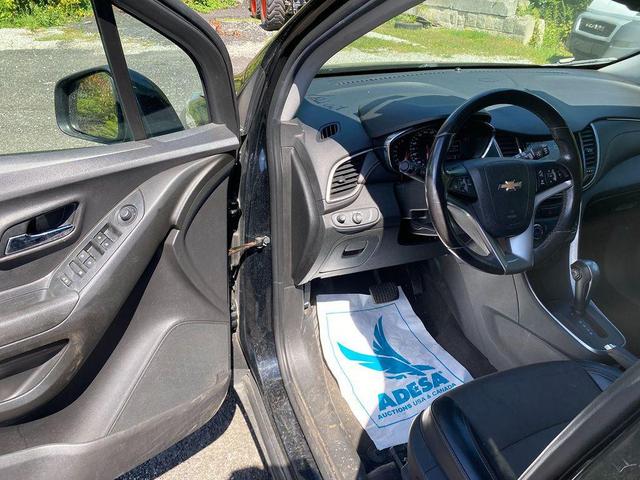Photo of 2019 Mosaic Black Metallic Chevrolet Trax