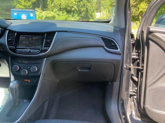 Photo of 2019 Mosaic Black Metallic Chevrolet Trax
