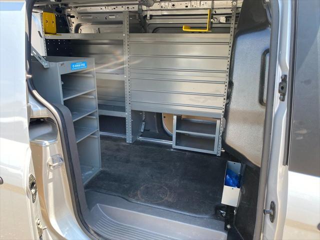 Photo of 2021 Silver Ford Transit Connect