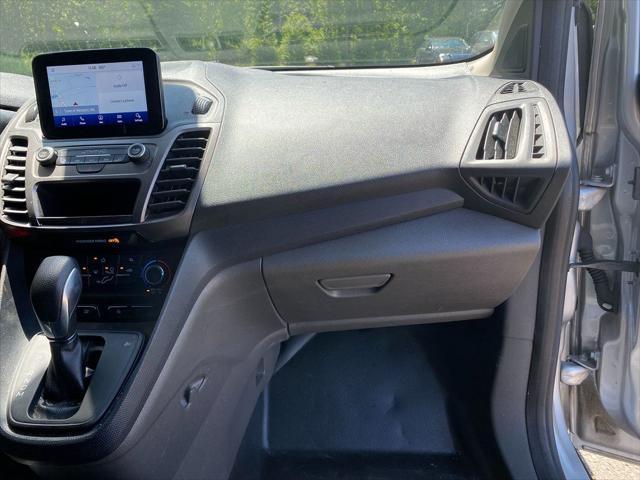 Photo of 2021 Silver Ford Transit Connect