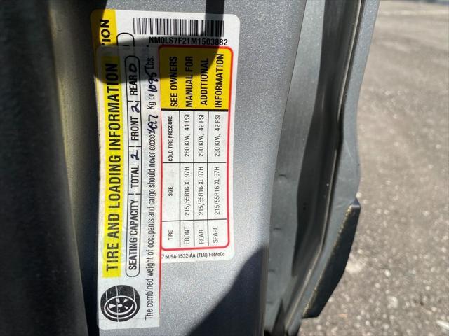 Photo of 2021 Silver Ford Transit Connect