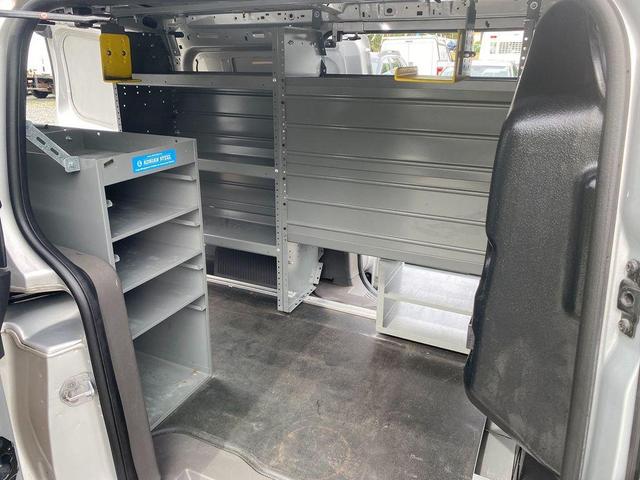 Photo of 2021 Silver Ford Transit Connect