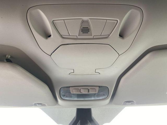 Photo of 2021 Silver Ford Transit Connect