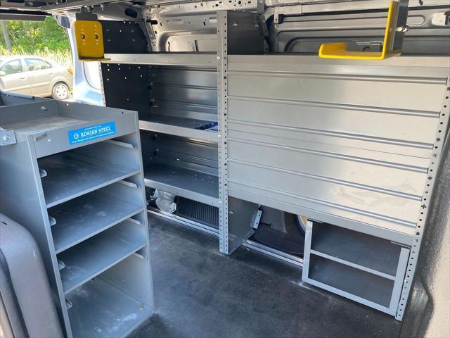 Photo of 2021 Silver Ford Transit Connect