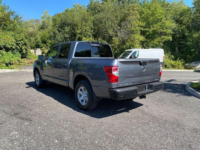 Photo of 2020 Gun Metallic Nissan Titan