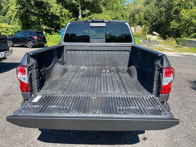 Photo of 2020 Gun Metallic Nissan Titan