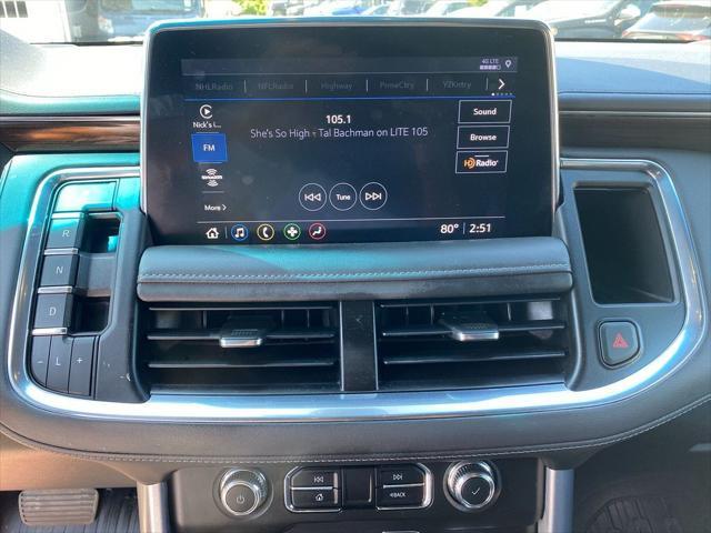 Photo of 2021 Summit White GMC Yukon XL