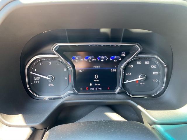 Photo of 2021 Summit White GMC Yukon XL