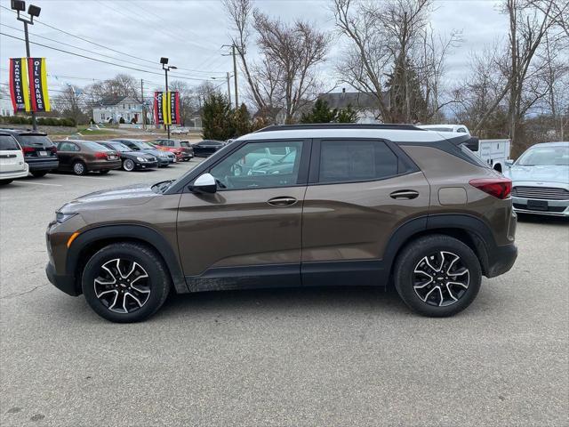 Photo of 2022 Zeus Bronze Metallic Chevrolet Trailblazer