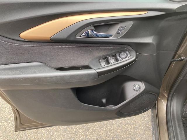 Photo of 2022 Zeus Bronze Metallic Chevrolet Trailblazer