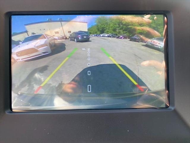 Photo of 2019 Granite Crystal Metallic Clearcoat Jeep Compass