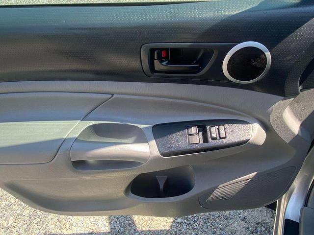 Photo of 2015 Silver Sky Metallic Toyota Tacoma
