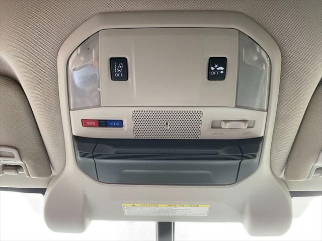 Photo of 2019 Ice Silver Metallic Subaru Ascent