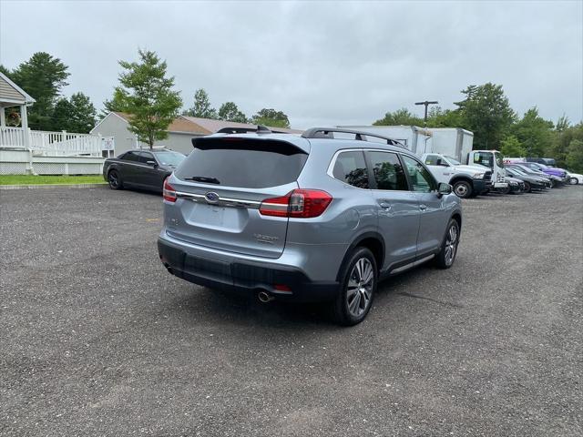 Photo of 2019 Ice Silver Metallic Subaru Ascent