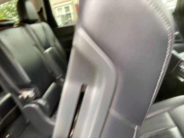 Photo of 2019 Ice Silver Metallic Subaru Ascent