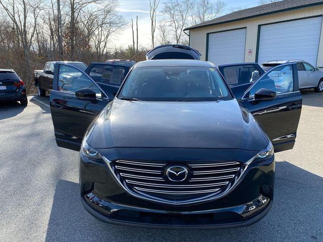 Photo of 2022 Jet Black Mica Mazda CX-9