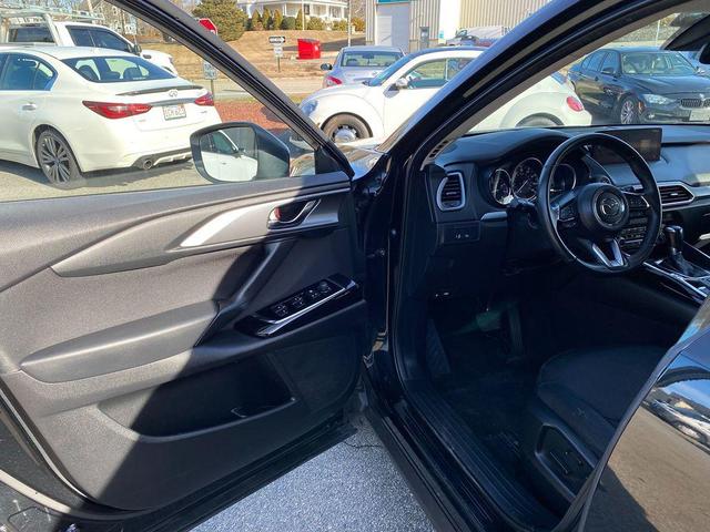 Photo of 2022 Jet Black Mica Mazda CX-9