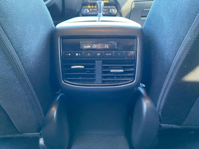 Photo of 2022 Jet Black Mica Mazda CX-9