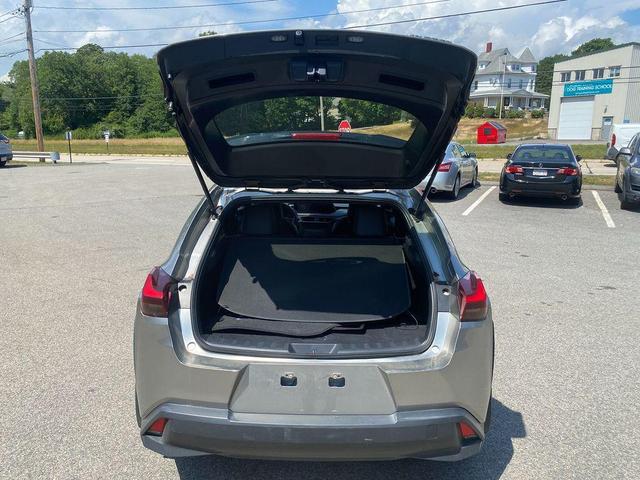 Photo of 2021 Atomic Silver Lexus UX 250h