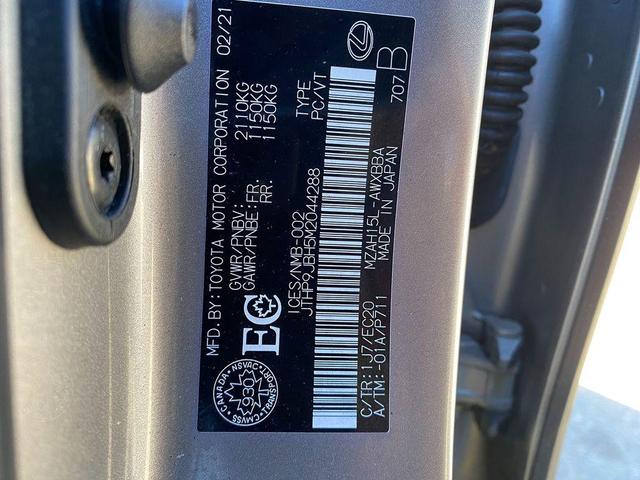 Photo of 2021 Atomic Silver Lexus UX 250h
