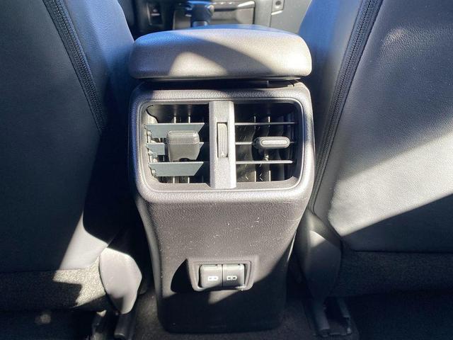 Photo of 2021 Atomic Silver Lexus UX 250h