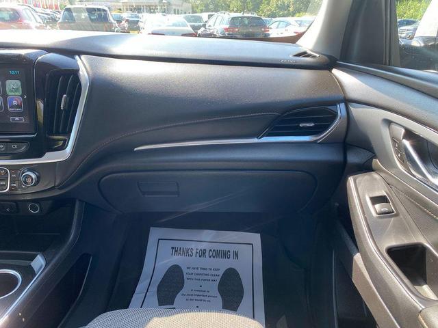 Photo of 2019 Silver Ice Metallic Chevrolet Traverse