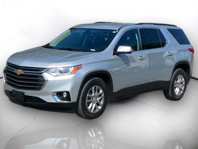 Photo of 2019 Silver Ice Metallic Chevrolet Traverse