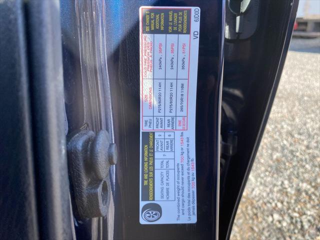 Photo of 2020 Hermosa Blue Pearl Nissan Armada