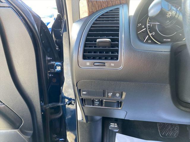 Photo of 2020 Hermosa Blue Pearl Nissan Armada